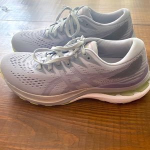 ASICS 7.5 womens duo max tennis shoes